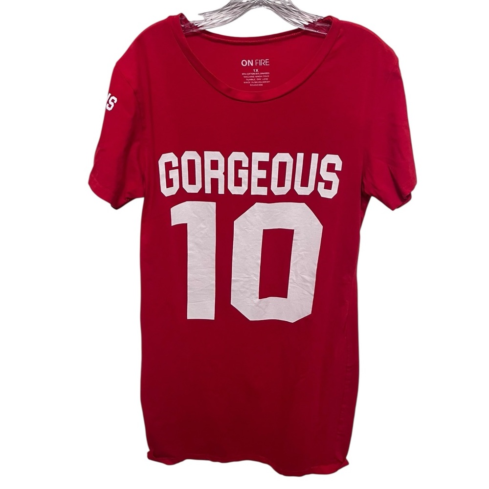 On Fire Gorgeous Red T-Shirt Dress. (Marked 1X but fits better for a Large) - Picture 2 of 4